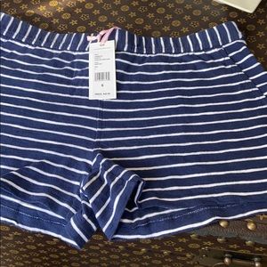 NWT Vineyard Vines stripped shorts size s